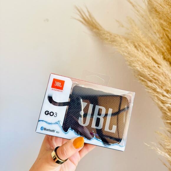 NEW JBL Black Go 3 Portable Wireless Bluetooth Speaker Waterproof Loop Handle - Picture 7 of 12